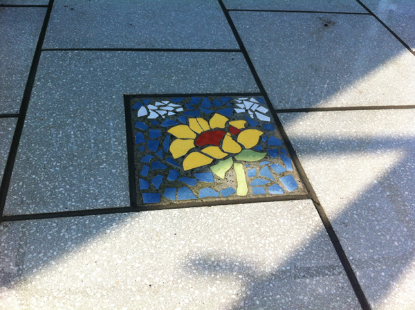 Paving with a split granite border